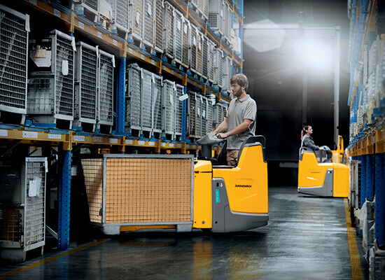 Operator Retrieving Merchandise with a Jungheinrich ERE Pallet Truck