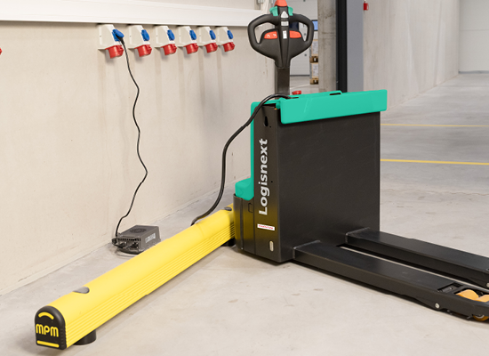 Noblelift 76 Power Pallets12